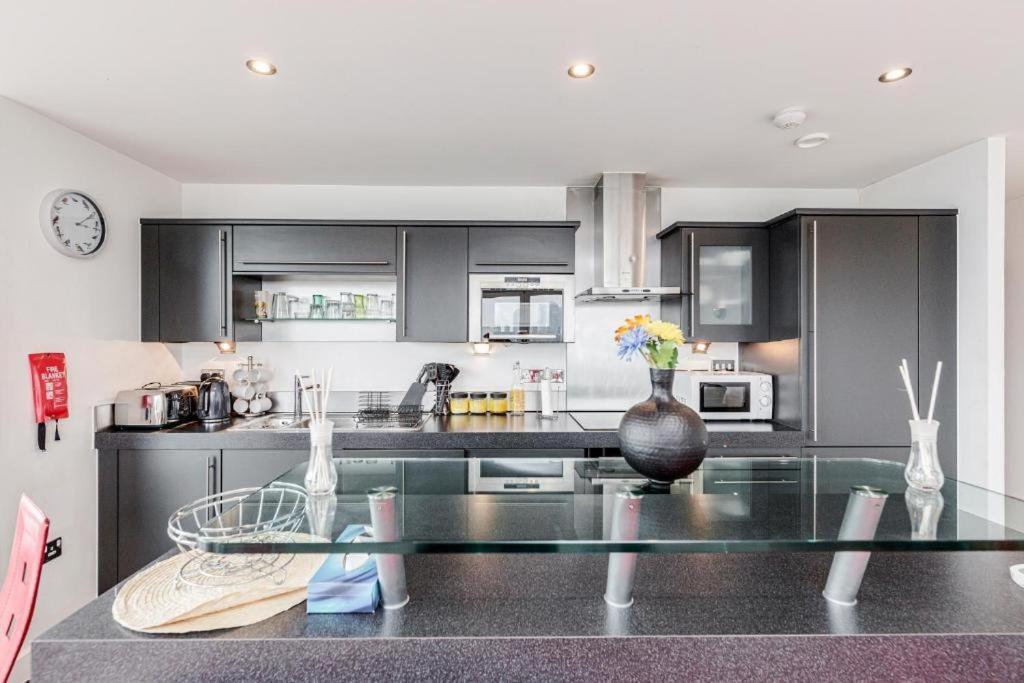 Excel Dock Apartments لندن المظهر الخارجي الصورة